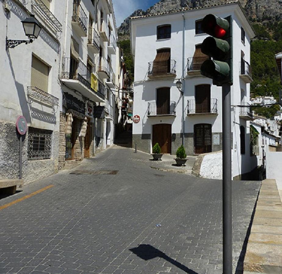 Alojamiento "El Callejon De Chime" กาซอร์ลา ภายนอก รูปภาพ